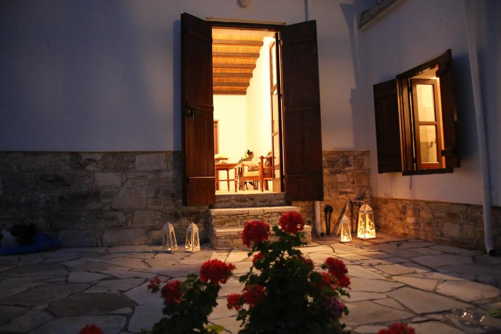 Charoullas Traditional Mansion Villa Alaminos Екстериор снимка